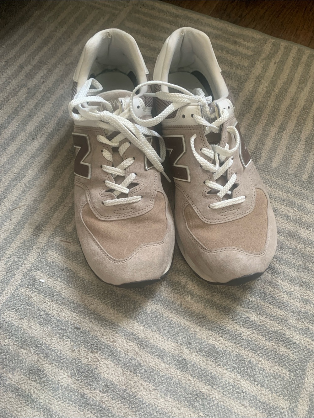 New Balance 475 beige snickers man’s 10.5